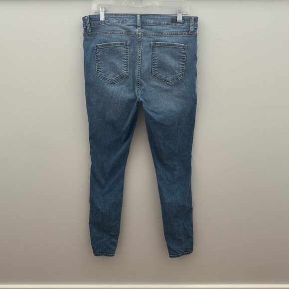 Kut from the Cloth High Rise Fab Ab Skinny Jeans. Size 10 - Picture 2 of 8